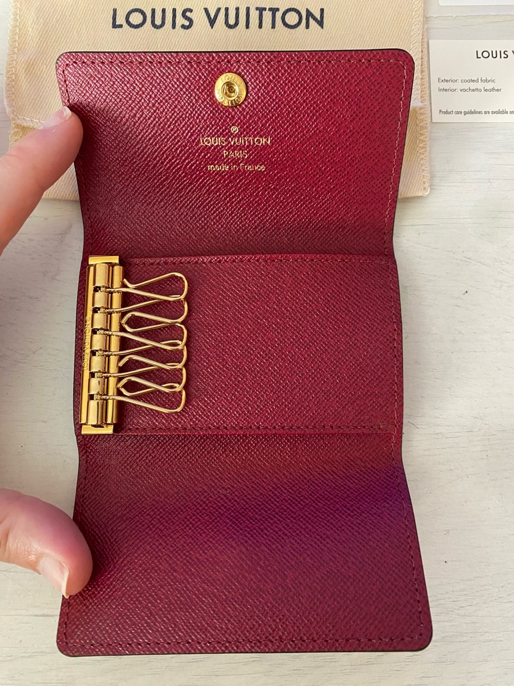 LOUIS VUITTON Monogram 6 Key Multicles Holder | LV Canvas w Fuchsia Leather - Picture 4 of 15